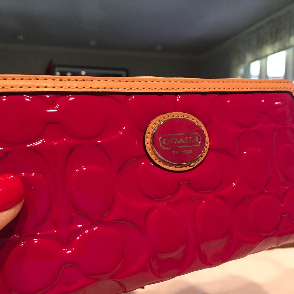 Coach wallet